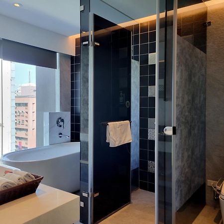 Check Inn Taichung Zhongshan Dış mekan fotoğraf